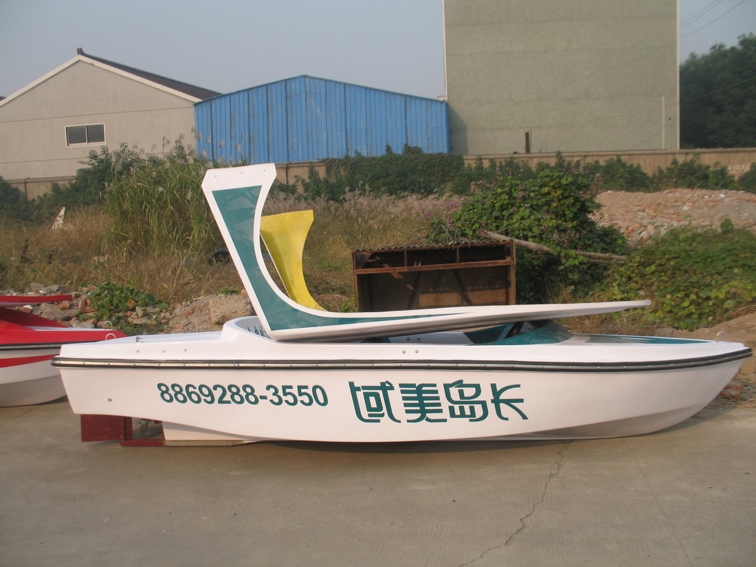 4人電動(dòng)船